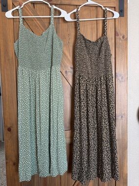 Women’s XL Midi Dresses from Old Navy